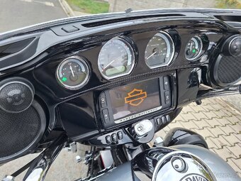 Harley Davidson Electra Glide FLHTKL Ultra limited Low 1690 - 11