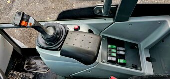 Kolový nakladač Kramer 5055 - 11