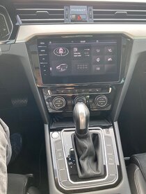 VW Passat B8 2.0 TDI 140Kw 2020/Kůže/Virtual/Panorama - 11
