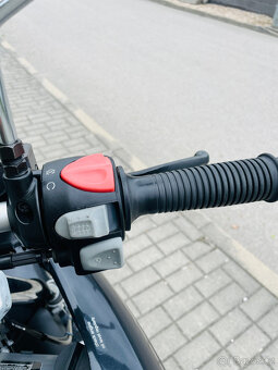 BMW F650 CS Scarver r.v.2003 najeto pouze 8 tis km - 11