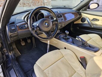 Bmw Z4 3.0si manuál - 11