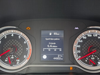 Hyundai Bayon 1,2i MT SMART CLIMATE šedé barvy - 11