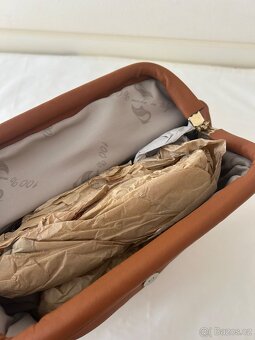 DÁMSKÝ MĚSTSKÝ BATOH PC 6.200,- - 11