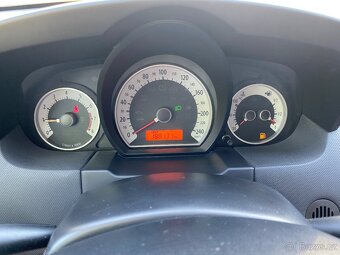 Kia ceed 1.4 80kw 2009 - 11