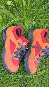Dětské boty- B0BBI, NIKE, BAŤA - 11