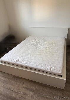 Manželská postel IKEA - 11