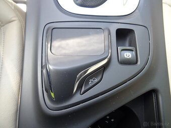Opel Insignia SPORTS TOURER 2.0 CDTi 4x4 automat,pěkná výb. - 11
