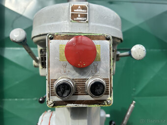 Vrtačka stolní V 20 A - 11