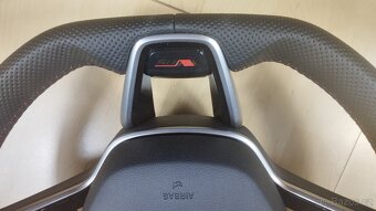 Volant Škoda Octavia 4 RS, zkosený NOVÝ originální - 11