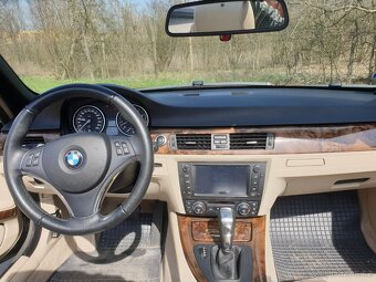 BMW 3 Series Convertible - 11