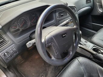 Prodám Volvo V70 D5 2.4 diesel automat 2002 120kw - 11