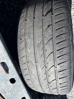 Dvourozměrné disky BMW X5 - 11