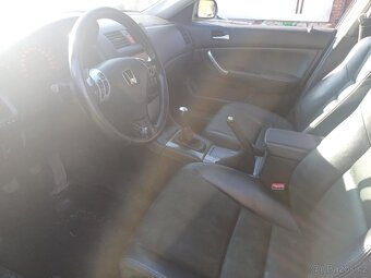 Honda Accord 2.2 - 11