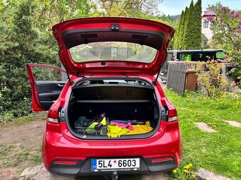 Kia Rio 1,4i 73kW - 11