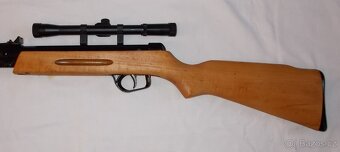 Vzduchovka GAMO s optikou 4x20. - 11