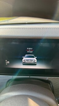 Mercedes-Benz E400d 250 kW DPH - 11