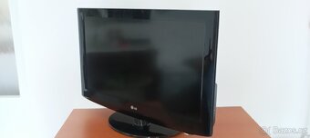 Televiz LG 80 - 11