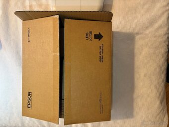 3LCD Epson projektor EH-TW650 Full HD 3100+PLÁTNO - 11