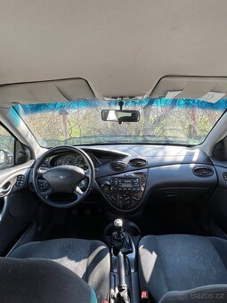 Ford Focus, 1.6i, Manuál, CHIA, 2 Sady kol - 11