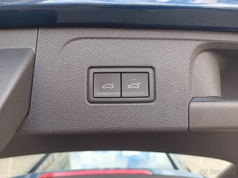 VW Passat B8 Variant 2.0TDI 147kW DSG Tažné Matrix LED ERGO - 11