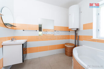 Prodej rodinného domu, 511 m², Hořepník - 11