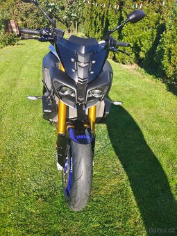 Yamaha MT-10 SP,  Super CENA - 11