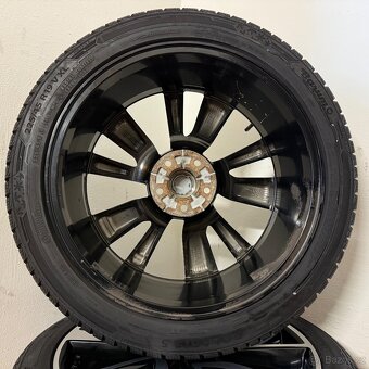 ŠKODA OCTAVIA IV 5x112 R19 ET48+ZIMNÍ 225/40R19 7mm - 11