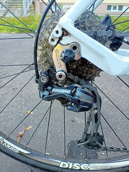 Prodám pěkné trekingové kolo - 11