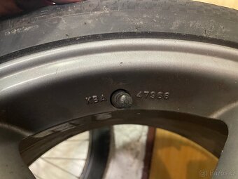 Prodám alu kola 19” s pneu SYRON Performance 235/35 R19 - 11