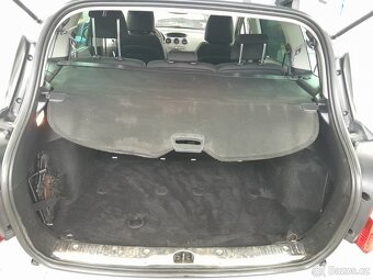 Peugeot 308 SW 1,6 HDi 84kW - 11