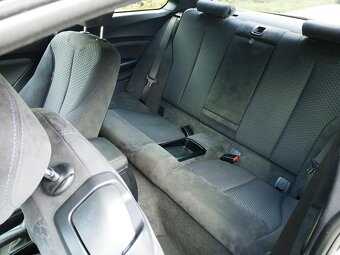 BMW 218d Gran Coupe - 11