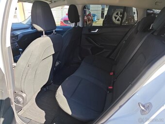 Ford Focus 1,0 Trend EcoBoost ČR/ 92kW - 11