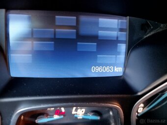 Ford Kuga 2.0 Tdci 103kw 4x4 Titanium 96000km - 11