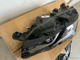 Arteon svetlo leve - 11