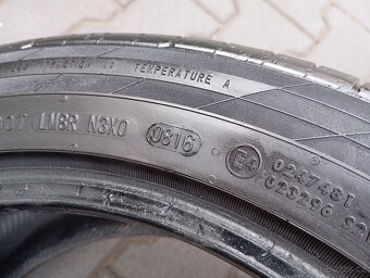 245/45/17 letní pneu continental - 11