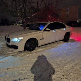 Bmw 740xd - 11