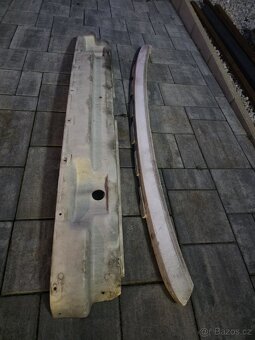 BMW e36 zbytky náhradních dílů - 11