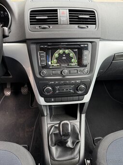 Skoda Yeti 1.2TSI 77kw 2011 176tis km - 11