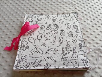 quiet book s panenkou - 11