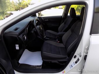 Toyota Auris 1.8 Hybrid/Active/1.Maj.ČR/AT/ - 11