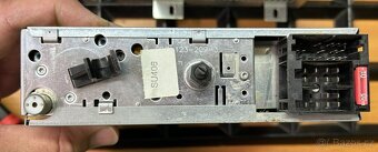 Blaupunkt KIEL CD30 4x40W CD autorádio - 11