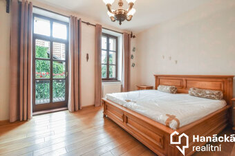 Zrekonstruovaný dům v centru Olomouce, ul. Šemberova - 11