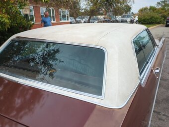 Cadillac Coupe deVille 1966 - 11