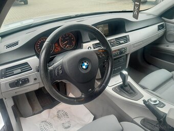 Bmw 3 e91 325xi, automat, panorama, xdrive, tažné - 11