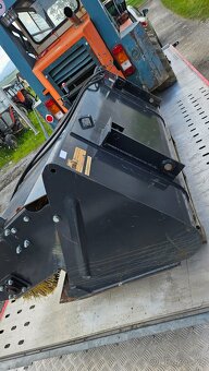Locust 752 WAY INDUSTRY( Rexroth /yanmar/) - 11