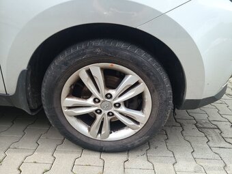 Hyundai ix35 1.6 GDI s nefunkčním motorem - 11