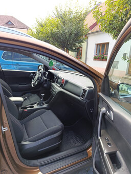 Kia Sportage  1.7 CRDi, 11/2017, 116 000 km - 11