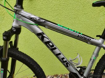 Značkové horské kolo KELLYS 27,5"/15,5" Hydraulic. disc - 11