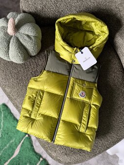 Luxusní, dětská vesta MONCLER - 11
