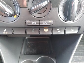 ŠKODA RAPID 1.0 TSI AMBITION 98000 KM - 11